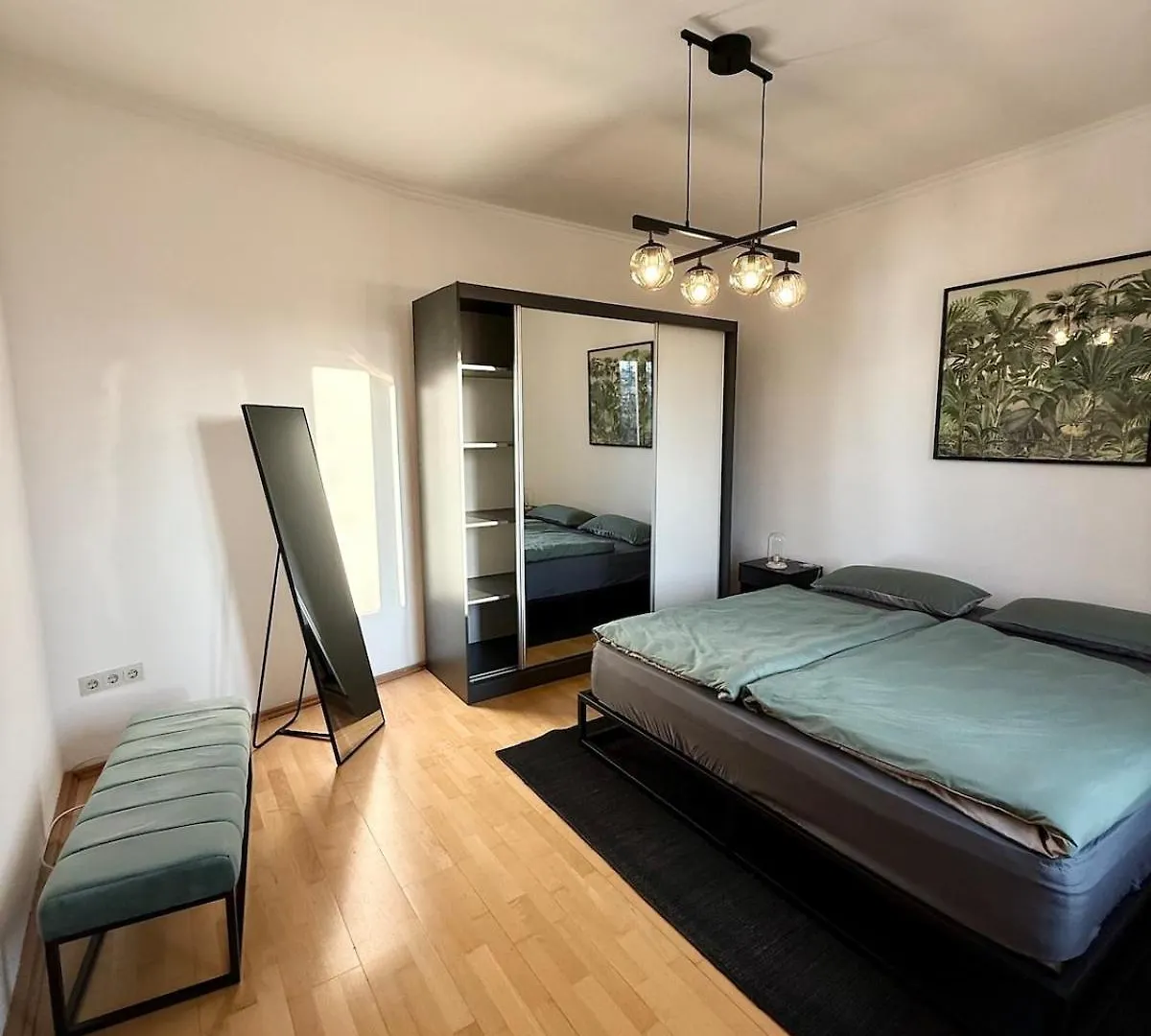 Elegante Jugendstil-Wohnung - Ruhige Lage Naehe Hbf Augsburg